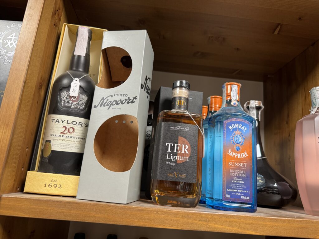 IMG_0605-1024x768 Enoteca Ricciardi, dal 1900 un punto di riferimento a Città di Castello per vino, bevande e ristorazione