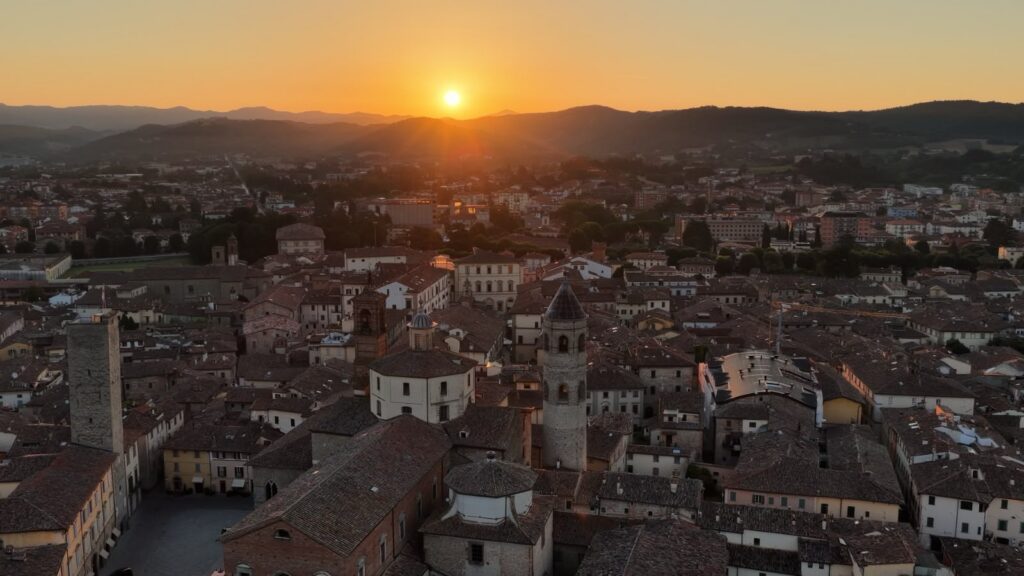 A Città di Castello il sole sorge due volte: certificato il fenomeno che rende unica la città