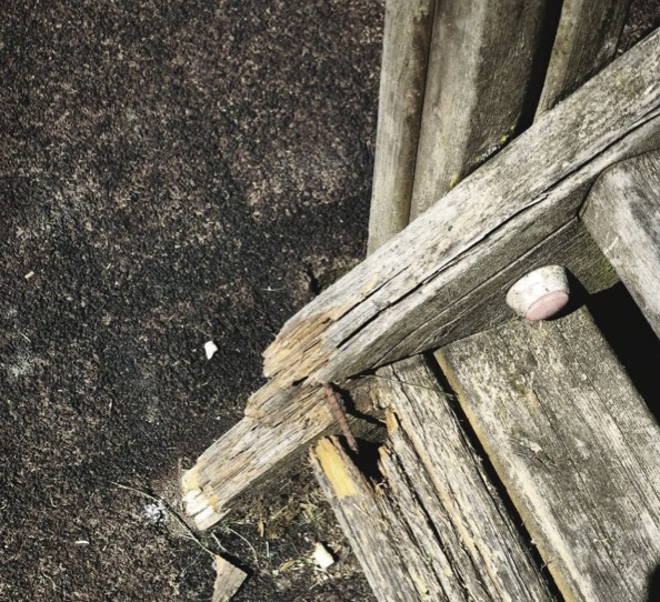 INTERPELLANZA-IMMAGINI2 Parchi nel degrado, giochi rotti e strutture abbandonate: Tiferno Civica e Civica Marinelli chiedono risposte al Comune